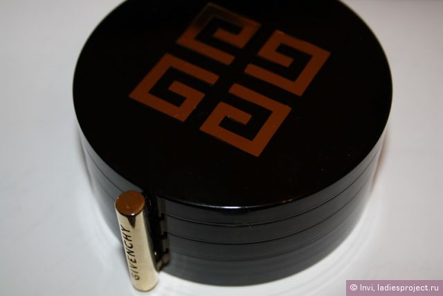 Набор 3-STEP MAKEUP PALETTE от Givenchy фото 1 Набор 3-STEP MAKEUP PALETTE от Givenchy фото 1