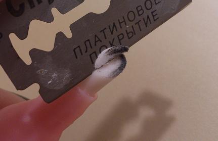 Карандаш для коррекции маникюра Nail polish corrector pencil от Essence фото 5 Карандаш для коррекции маникюра Nail polish corrector pencil от Essence фото 5
