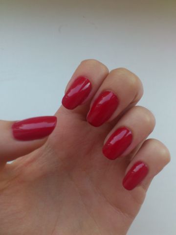 Лак для ногтей Xtreme Wear (оттенок № 160 Cherry Red) от Sally Hansen фото 3