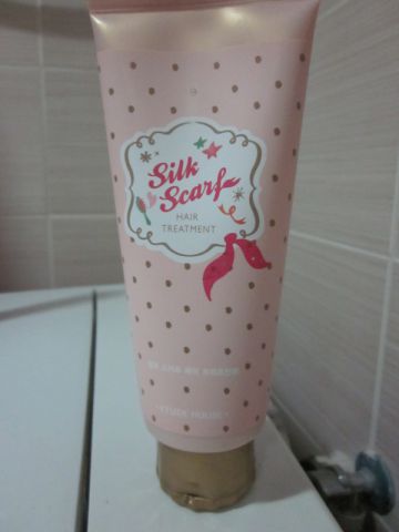 Концентированная маска для повреждённых волос Silk Scarf Hair Treatment от Etude House фото 1