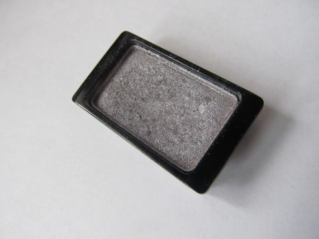 Тени для век Eyeshadow duochrome (оттенки 278 Violet gemstone и 246 Green atlantis) от Artdeco фото 2
