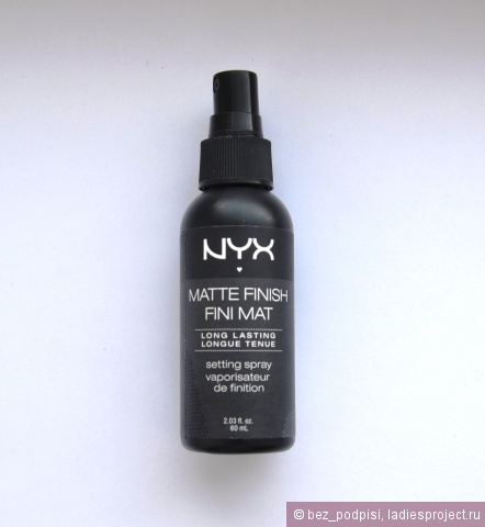 Спрей для фиксации макияжа Matte Finish Long Lasting Setting Spray от Nyx фото 1 Спрей для фиксации макияжа Matte Finish Long Lasting Setting Spray от Nyx фото 1