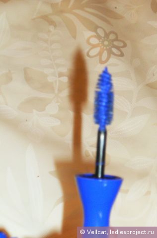 Тушь для ресниц Volume Glamour Max Holiday (оттенок № 53 Electric Blue) от Bourjois фото 2