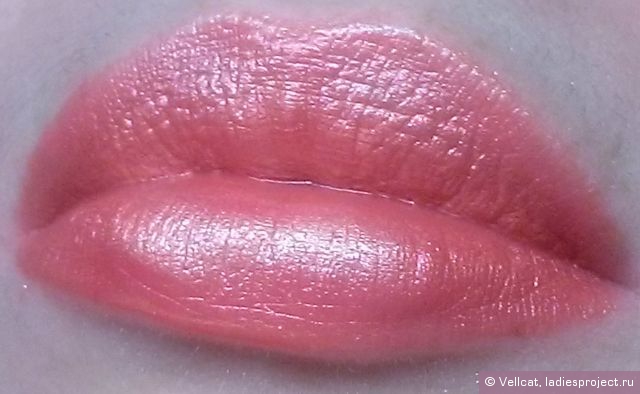 Устойчивая помада для губ Color Collection Lipstick (оттенок № 18 Orange Shine) от Max Factor фото 9 Устойчивая помада для губ Color Collection Lipstick (оттенок № 18 Orange Shine) от Max Factor фото 9