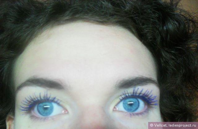 Тушь для ресниц Volume Glamour Max Holiday (оттенок № 53 Electric Blue) от Bourjois фото 4