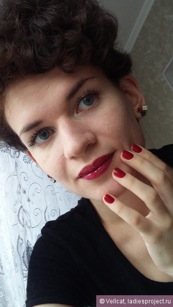 Увлажняющая губная помада Color Riche matte (оттенок № 430 Mon Jules) от L'Oreal фото 22 Увлажняющая губная помада Color Riche matte (оттенок № 430 Mon Jules) от L'Oreal фото 22