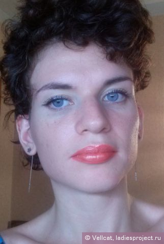Устойчивая помада для губ Color Collection Lipstick (оттенок № 18 Orange Shine) от Max Factor фото 17 Устойчивая помада для губ Color Collection Lipstick (оттенок № 18 Orange Shine) от Max Factor фото 17