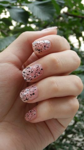 Верхнее покрытие Color Riche Top Coat (оттенок № 916 Confettis) от L'Oreal фото 4
