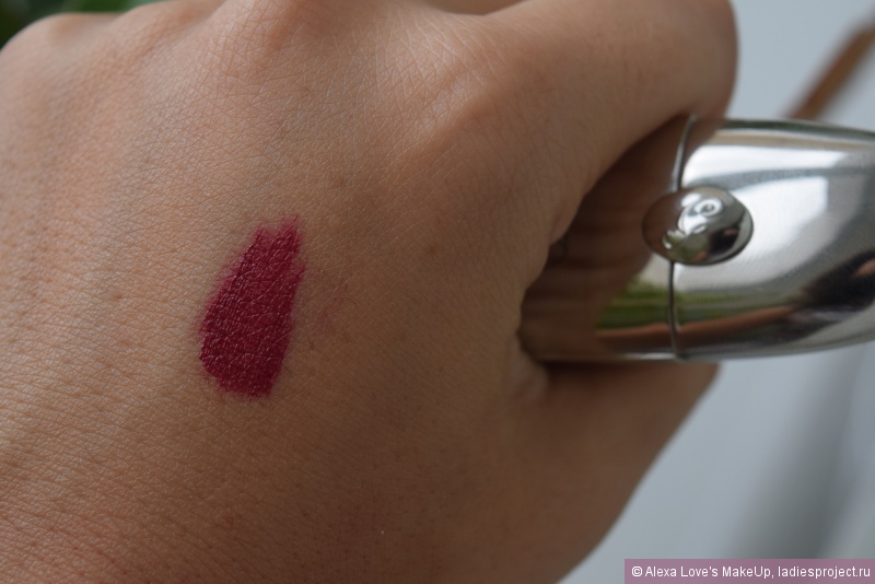 Губная помада Rouge G L'Extrait Intense Matte Colour (оттенок № М69) от Guerlain фото 6