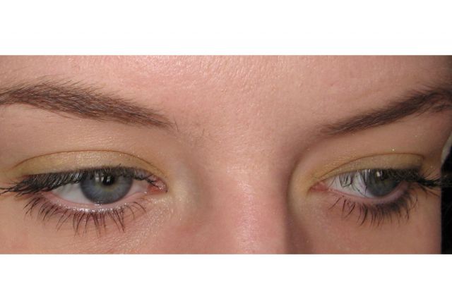 Тройные тени для век EYE DRAMATIZER от Lumene фото 4