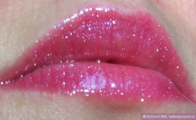 Блеск для губ Dior Addict Gloss (оттенок № 686 Fancy Purple) от Dior фото 14 Блеск для губ Dior Addict Gloss (оттенок № 686 Fancy Purple) от Dior фото 14