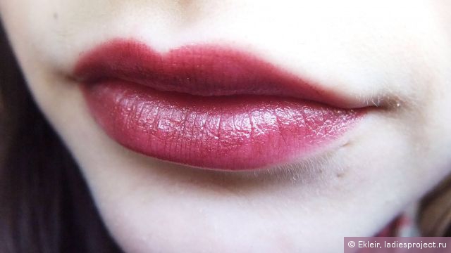 Помада High Impact Lip Colour (оттенок № 27 After Party) от Clinique фото 19 Помада High Impact Lip Colour (оттенок № 27 After Party) от Clinique фото 19