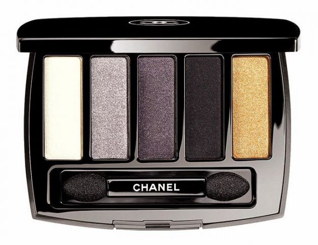 Рождественская коллекция макияжа Chanel Plumes Precieuses de Chanel Holiday 2014 Collection фото 7 Рождественская коллекция макияжа Chanel Plumes Precieuses de Chanel Holiday 2014 Collection фото 7