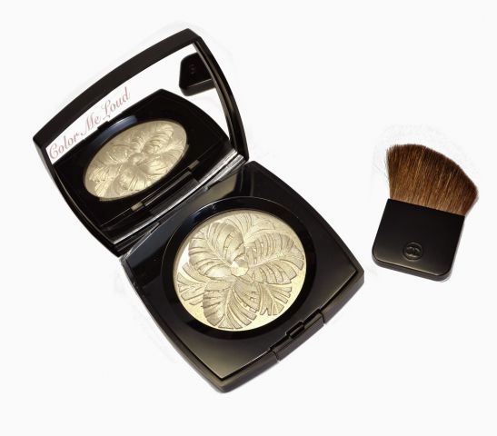 Рождественская коллекция макияжа Chanel Plumes Precieuses de Chanel Holiday 2014 Collection фото 3 Рождественская коллекция макияжа Chanel Plumes Precieuses de Chanel Holiday 2014 Collection фото 3