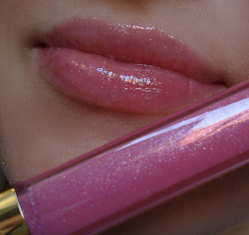 Блеск для губ Levres Scintillantes Glossimer от Chanel №144 Rose Dilemma (Осень 2010) фото 3 Блеск для губ Levres Scintillantes Glossimer от Chanel №144 Rose Dilemma (Осень 2010) фото 3