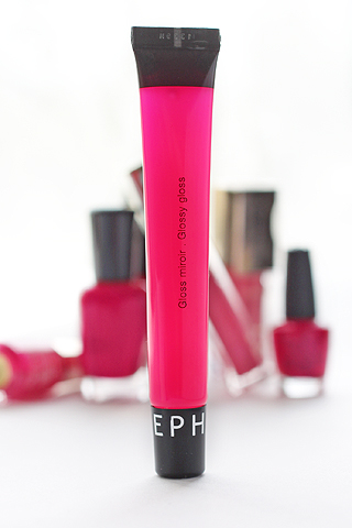 Глянцевый блеск для губ Glossy Gloss (оттенок № 15 Confectionery) от Sephora фото 2 Глянцевый блеск для губ Glossy Gloss (оттенок № 15 Confectionery) от Sephora фото 2