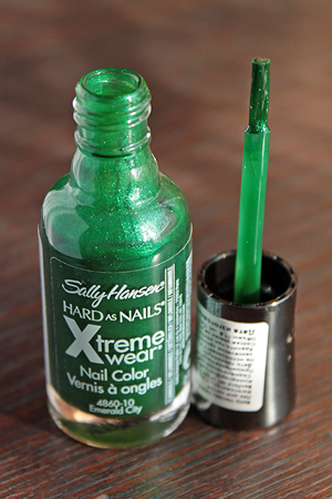 Лак для ногтей Xtreme Wear ( оттенки № 10 и № 20) от Sally Hansen фото 1