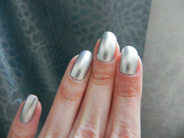 Лаки для ногтей DS 038 и DS 031 из дизайнерской серии от OPI фото 7