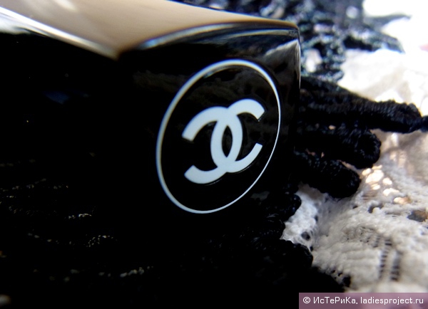 Увлажняющая губная помада Rouge Coco Shine (оттенок № 93 Intime) от Chanel фото 1