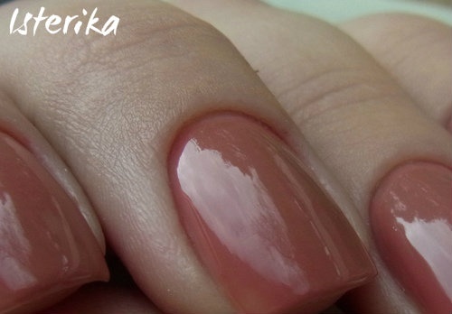 Лак для ногтей Le Vernis Nail Colour (оттенки № 483, 583, 491, 617, 455) от Chanel фото 13 Лак для ногтей Le Vernis Nail Colour (оттенки № 483, 583, 491, 617, 455) от Chanel фото 13