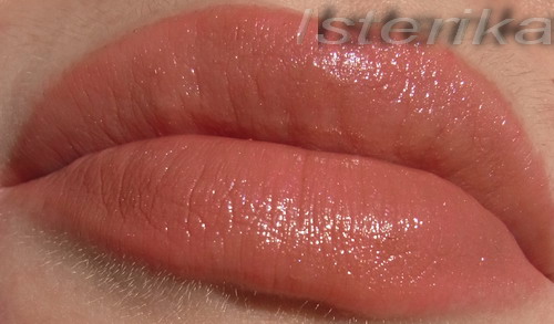 Увлажняющая помада-бальзам для губ Chubby Stick (в оттенке № 08 Graped-Up) от Clinique фото 5 Увлажняющая помада-бальзам для губ Chubby Stick (в оттенке № 08 Graped-Up) от Clinique фото 5