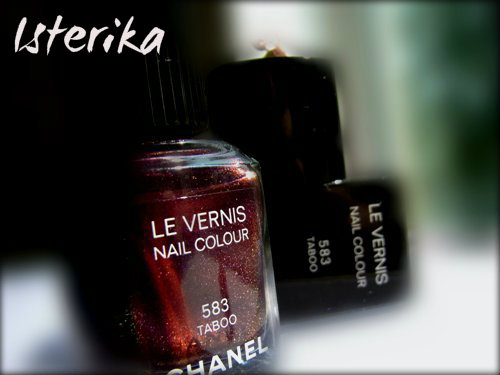 Лак для ногтей Le Vernis Nail Colour (оттенки № 483, 583, 491, 617, 455) от Chanel фото 22 Лак для ногтей Le Vernis Nail Colour (оттенки № 483, 583, 491, 617, 455) от Chanel фото 22