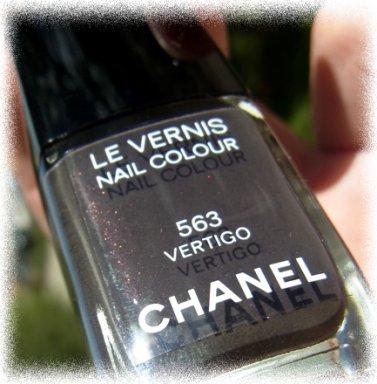 Лак для ногтей Le Vernis (оттенок № 563 Vertigo) от Chanel фото 4