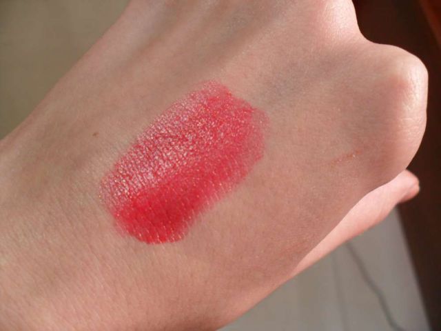 Помада Энерго-блеск (оттенок Золотисто-Алый) от Oriflame фото 8