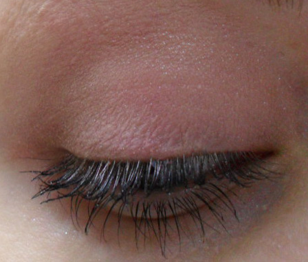 Тени для век Luminizing Satin Eye Color Trio (# RD711Pink Sands) от Shiseido фото 13