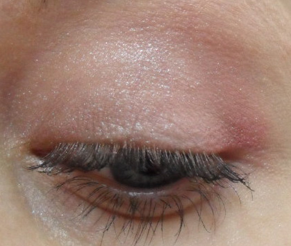 Тени для век Luminizing Satin Eye Color Trio (# RD711Pink Sands) от Shiseido фото 21