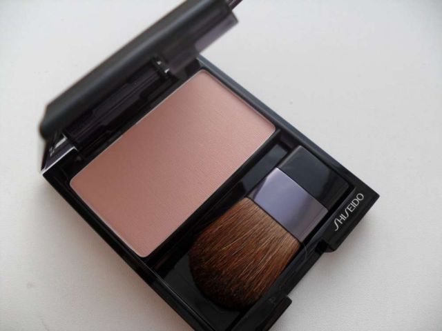 Люминайзер для лица "Medusa" (оттенок PK 107) от Shiseido фото 3