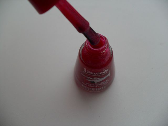 Быстросохнущий лак для ногтей " 1 Seconde" от Bourjois фото 17