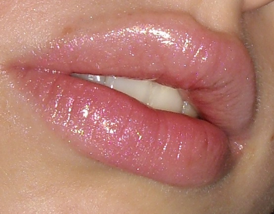Блеск для губ Power Gloss от Eva фото 3