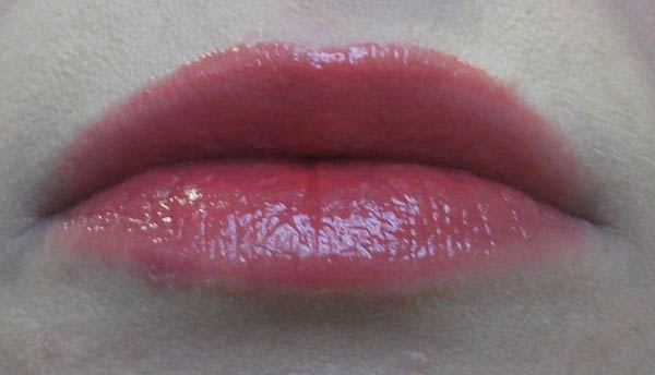 Бальзам для губ ColorBurst Lip Butter (оттенок № 035 Candy Apple) от Revlon фото 8 Бальзам для губ ColorBurst Lip Butter (оттенок № 035 Candy Apple) от Revlon фото 8