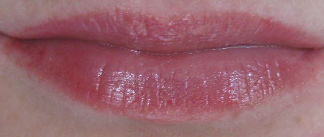 Бальзам для губ "Фруктовые звезды" Клубника от Nivea фото 7