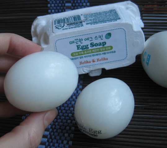 Мыло Egg Soap от Holika Holika фото 6