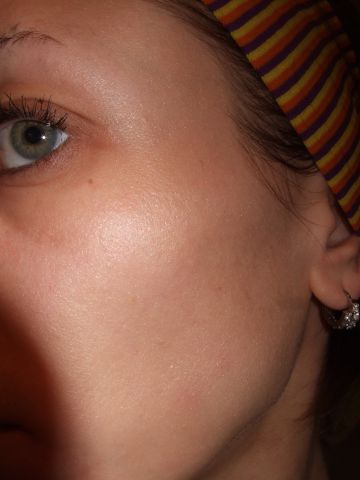 База для лица с сияющим эффектом Make Up Base "Illumination" от Cherie ma Cherie фото 5