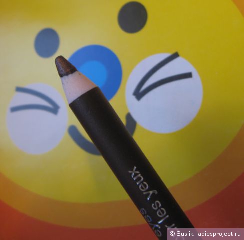 Карандаши для глаз Scandaleyes Kohl (оттенок № 003 Brown) от Rimmel и Cream Shaper for Eyes (оттенок № 105 Chocolate Lustre) от Clinique фото 4