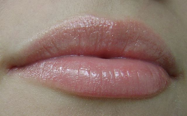 Блеск для губ &laquo;Tinted Lip Gloss&raquo; SPF17 от theBalm фото 4