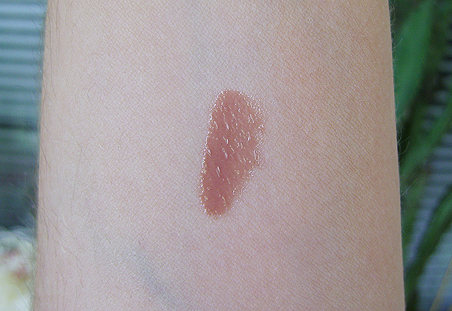 Блеск для губ «Hydra Lip Booster» (оттенок № 32) от Artdeco фото 3 Блеск для губ «Hydra Lip Booster» (оттенок № 32) от Artdeco фото 3