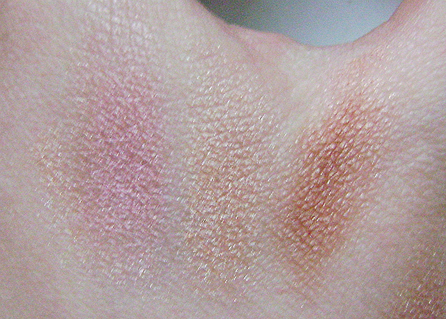 Бронзирующая пудра &laquo;Pink Leopard Brightening Bronzer&raquo; от Too Faced фото 6