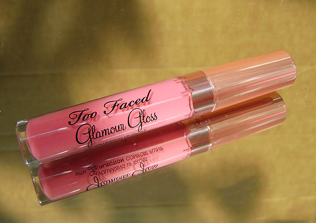 Блеск для губ &laquo;Glamour Gloss&raquo; (оттенок This Is Pretty) от Too Faced фото 2