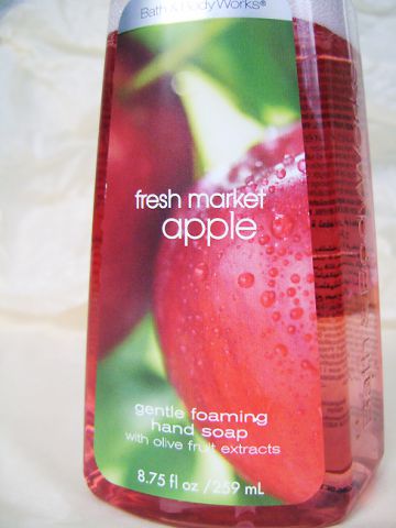 Мыло для рук &laquo;Anti-Bacterial Gentle Foaming Hand Soap&raquo; от Bath & Body Works фото 2