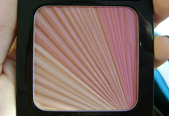 Румяна-хайлайтер &laquo;Glam Stars Blusher&raquo; от Artdeco фото 5