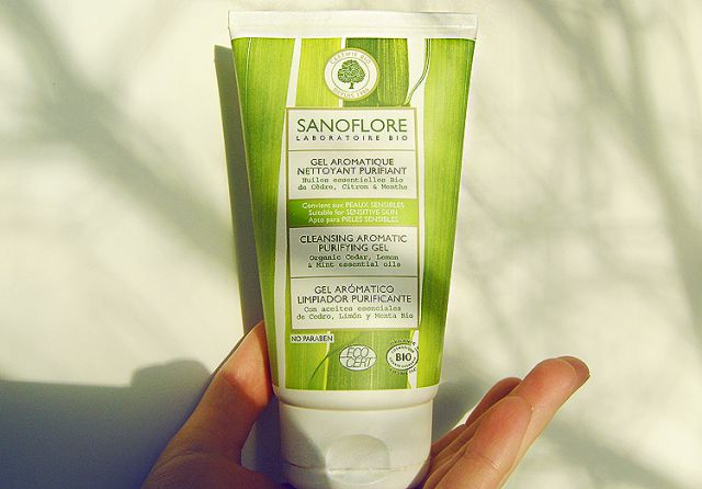 Гель для умывания &laquo;Gel Aromatique Nettoyant Purifiant&raquo; от Sanoflore фото 1