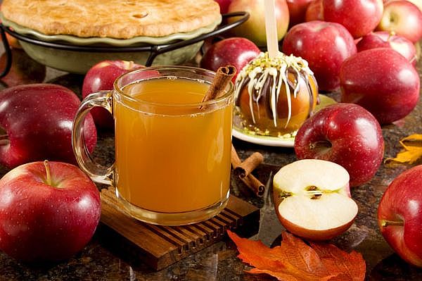 Бальзам для губ &laquo;Candy Cane&raquo; и &laquo;Apple Cider&raquo; от ChapStick фото 1
