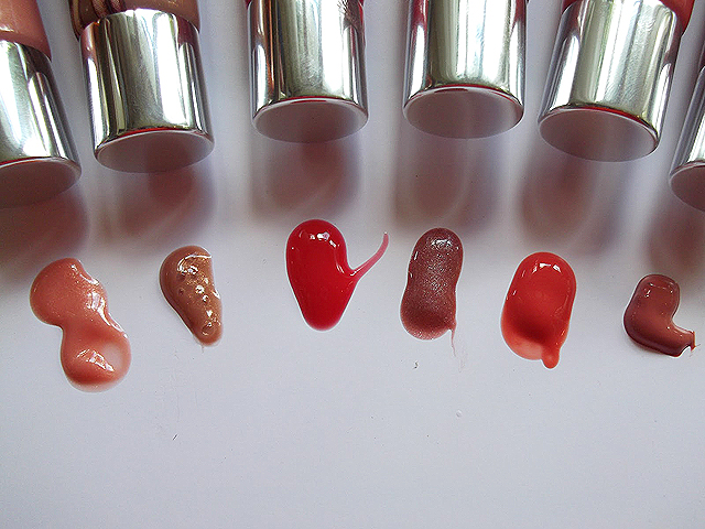 Новинка от Benefit: Блески для губ &laquo;Ultra Plush Lip Glosses&raquo; фото 7