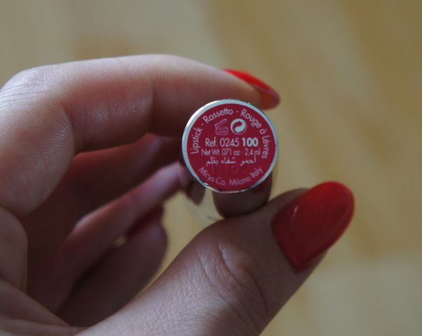 Губная помада "Miss Pupa" (оттенки № 300 и 100) от Pupa фото 10 Губная помада "Miss Pupa" (оттенки № 300 и 100) от Pupa фото 10