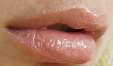 Губная помада "Miss Pupa" (оттенки № 300 и 100) от Pupa фото 14 Губная помада "Miss Pupa" (оттенки № 300 и 100) от Pupa фото 14