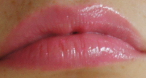 Губная помада "Miss Pupa" (оттенки № 300 и 100) от Pupa фото 7 Губная помада "Miss Pupa" (оттенки № 300 и 100) от Pupa фото 7